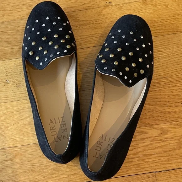 Shoes - Picture 4 of 5